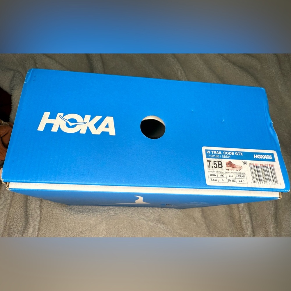 NIB Hoka One One Trail Code GTX Womens Size 7.5 Hiking 100% Authentic - Picture 11 of 12